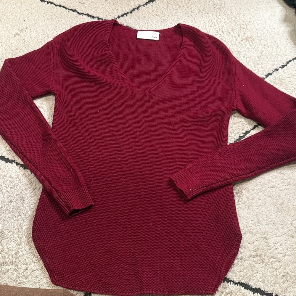 Wilfred Deep Red V-Neck Sweater - Picture 2 of 4